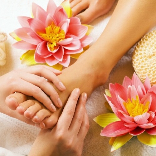 POSH NAILS AND SPA - PEDICURES